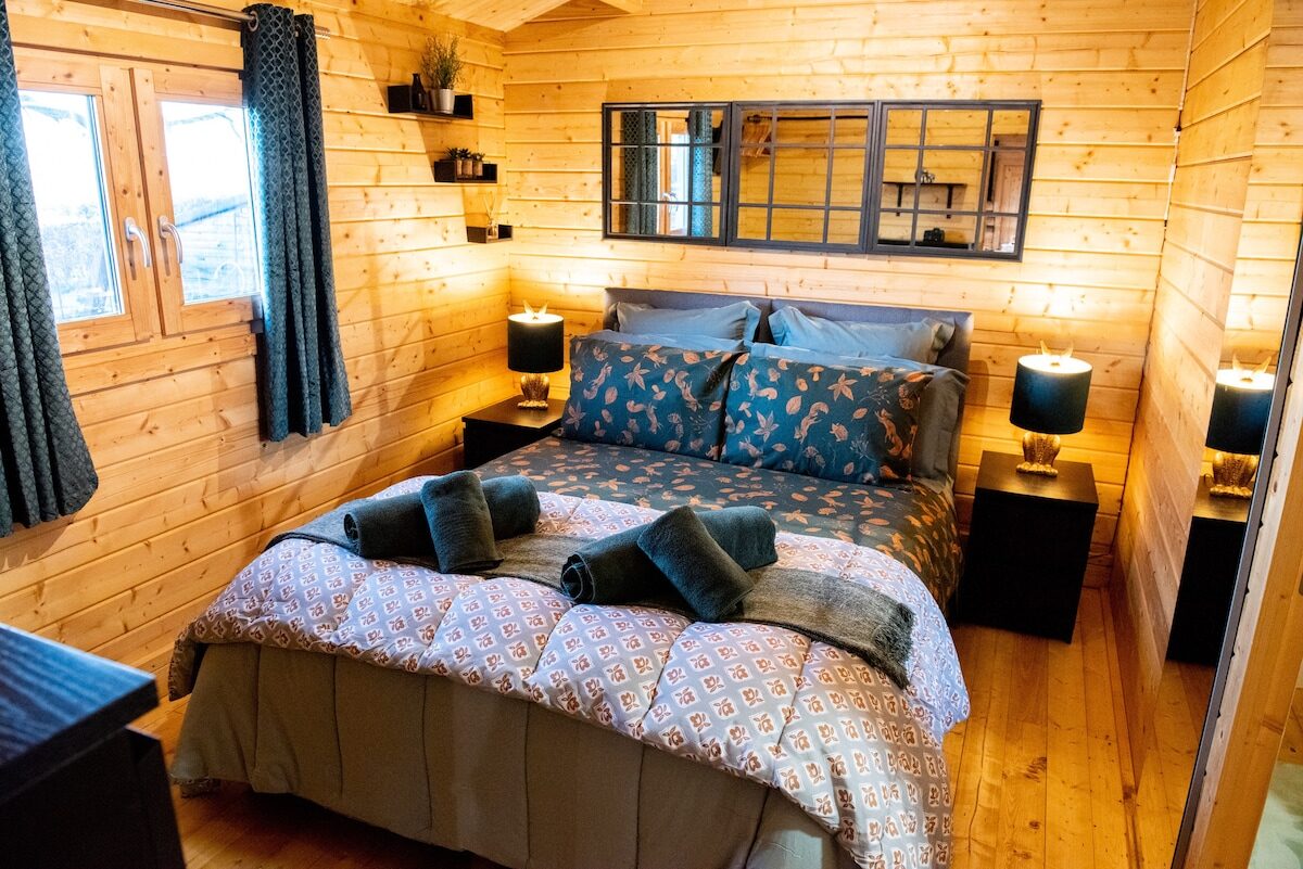Super king bedroom prepared for a cosy stay at Keepers Cabin