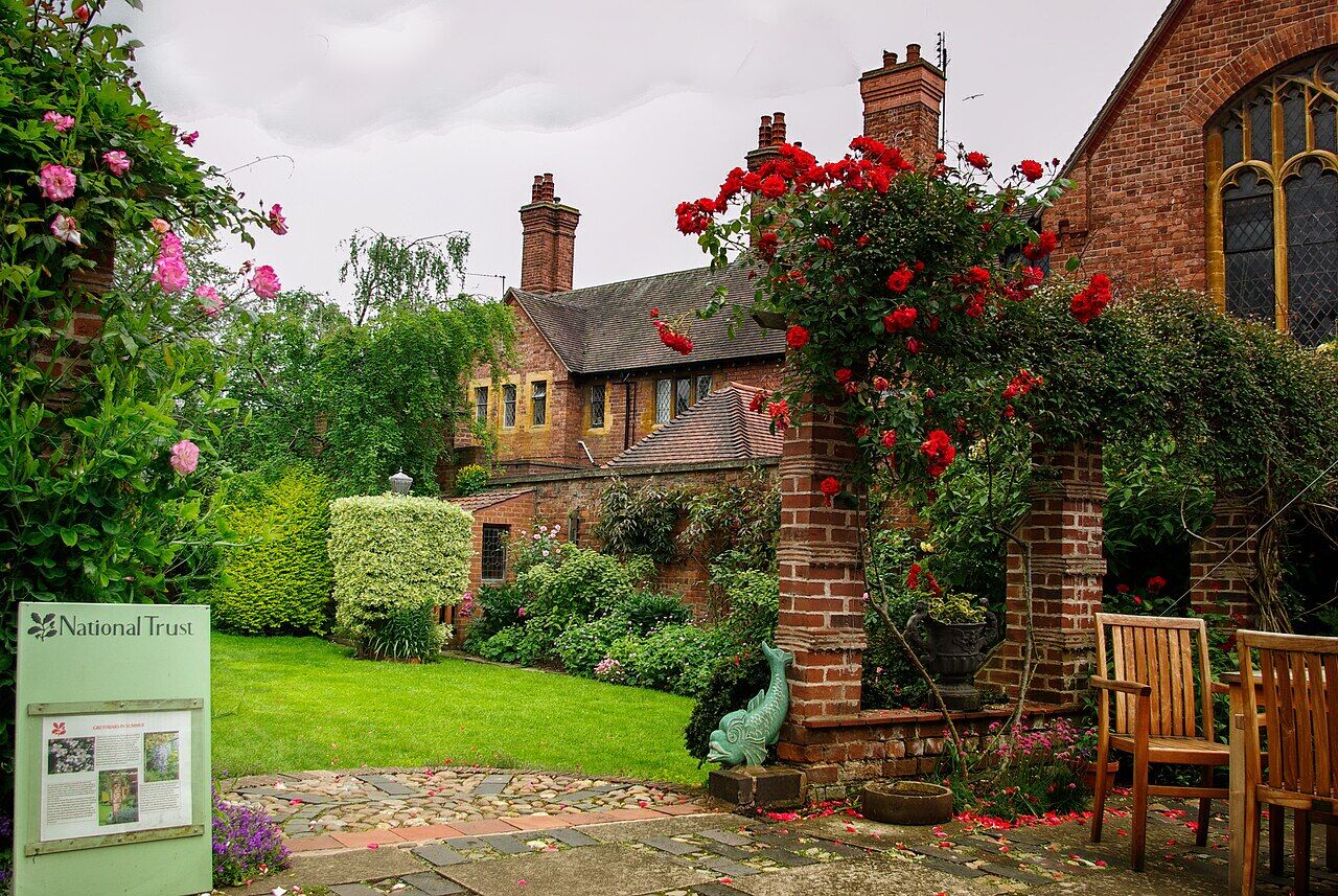 Greyfriars House and its garden in Worcester